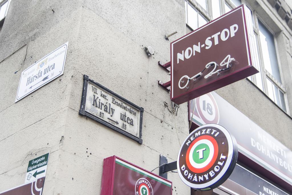 Ava's Champagne Center-andrash Street King Street Apartman